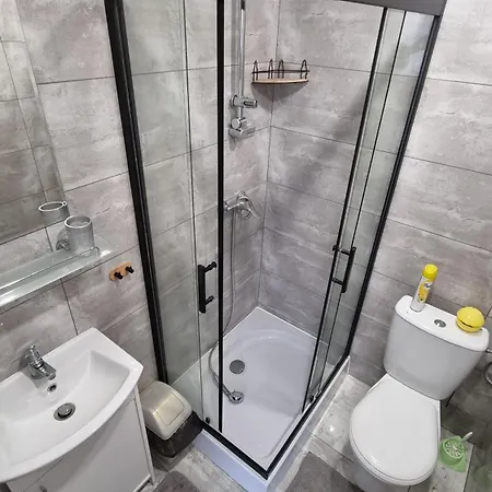 Goscinny Letni Dom Panstwa Grybek בית אירוח *