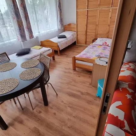 Goscinny Letni Dom Panstwa Grybek *