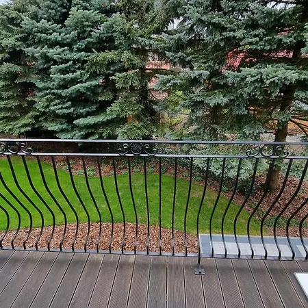 Goscinny Letni Dom Panstwa Grybek * Stegna (Pomerania)